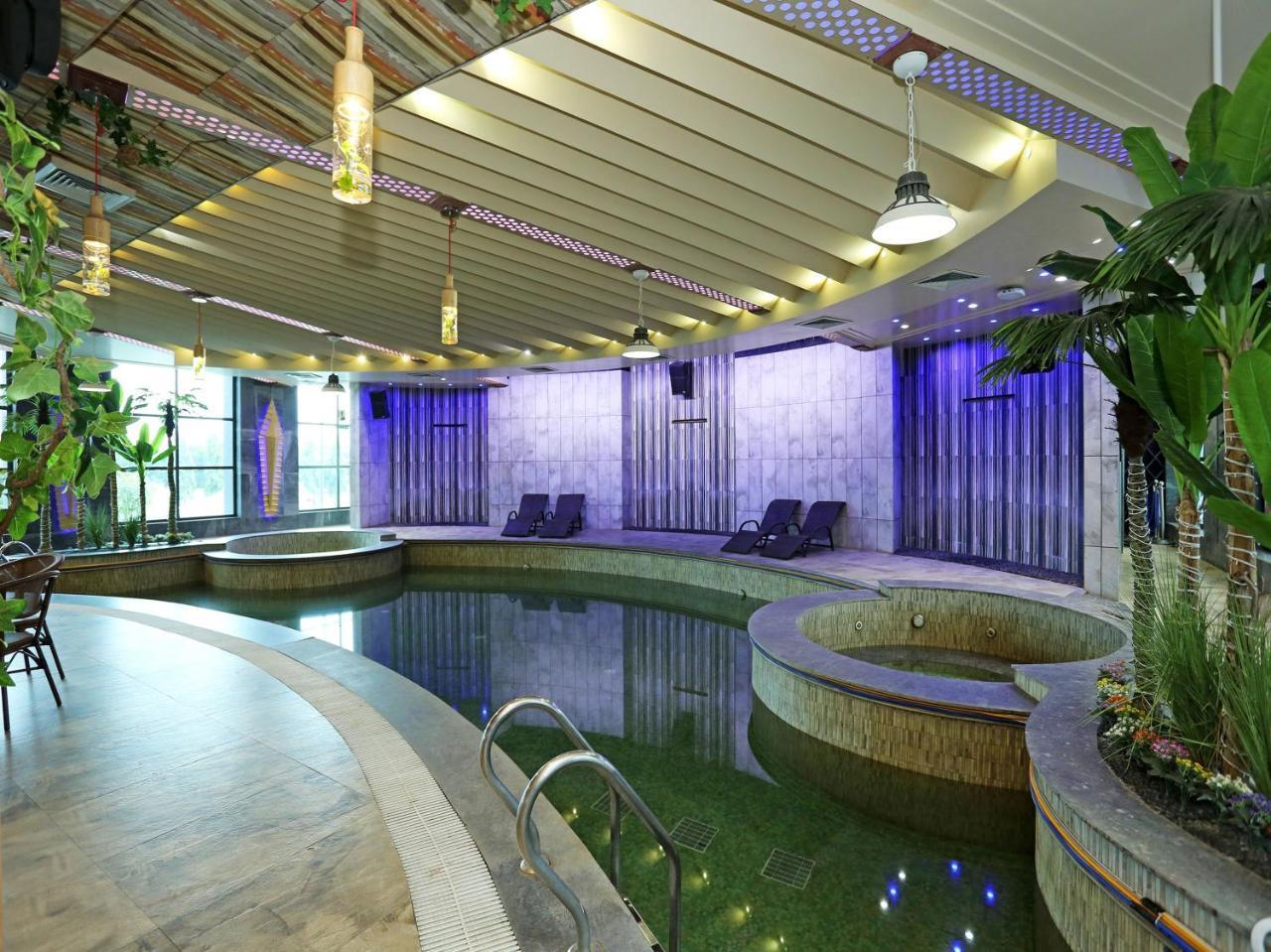 Golden Blossom Imperial Resorts Лакхнау Экстерьер фото