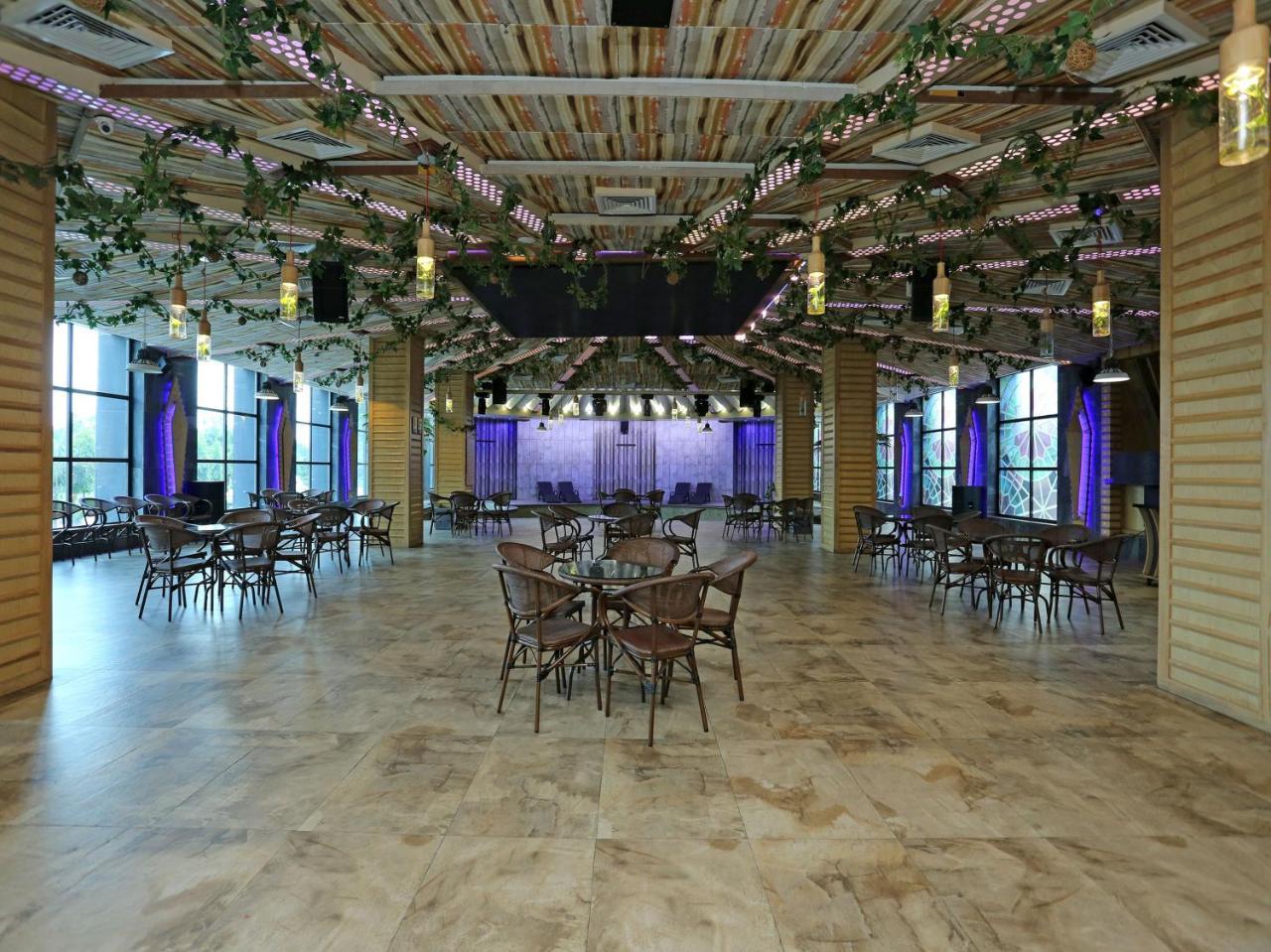 Golden Blossom Imperial Resorts Лакхнау Экстерьер фото