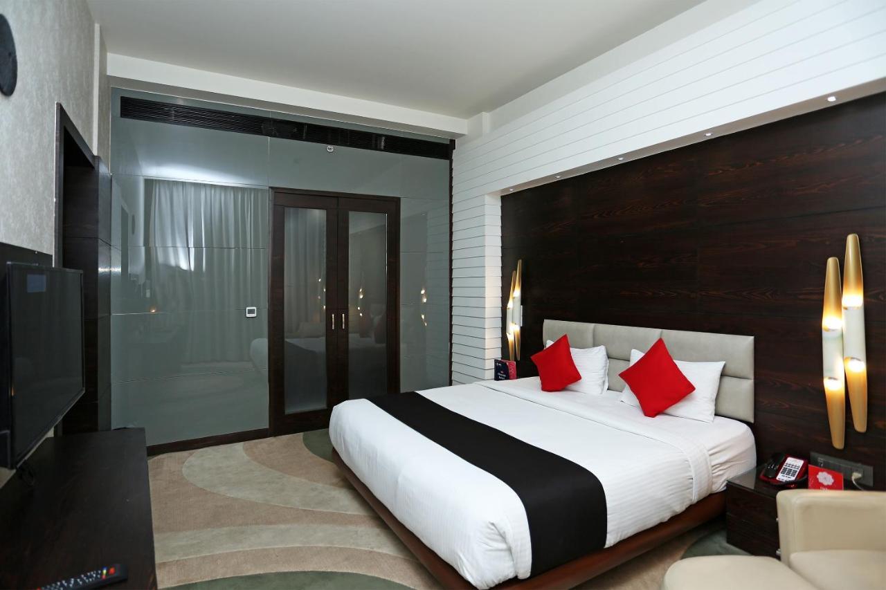 Golden Blossom Imperial Resorts Лакхнау Экстерьер фото