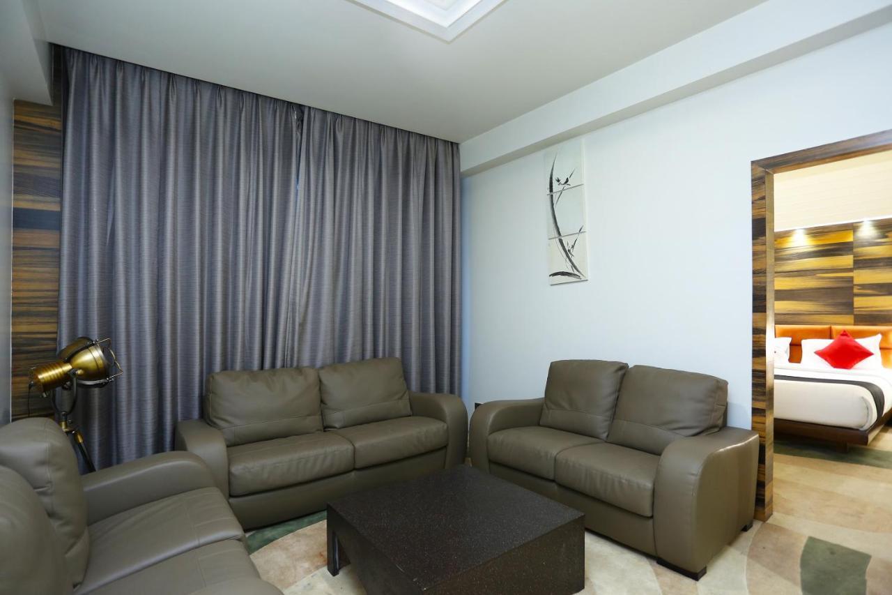 Golden Blossom Imperial Resorts Лакхнау Экстерьер фото