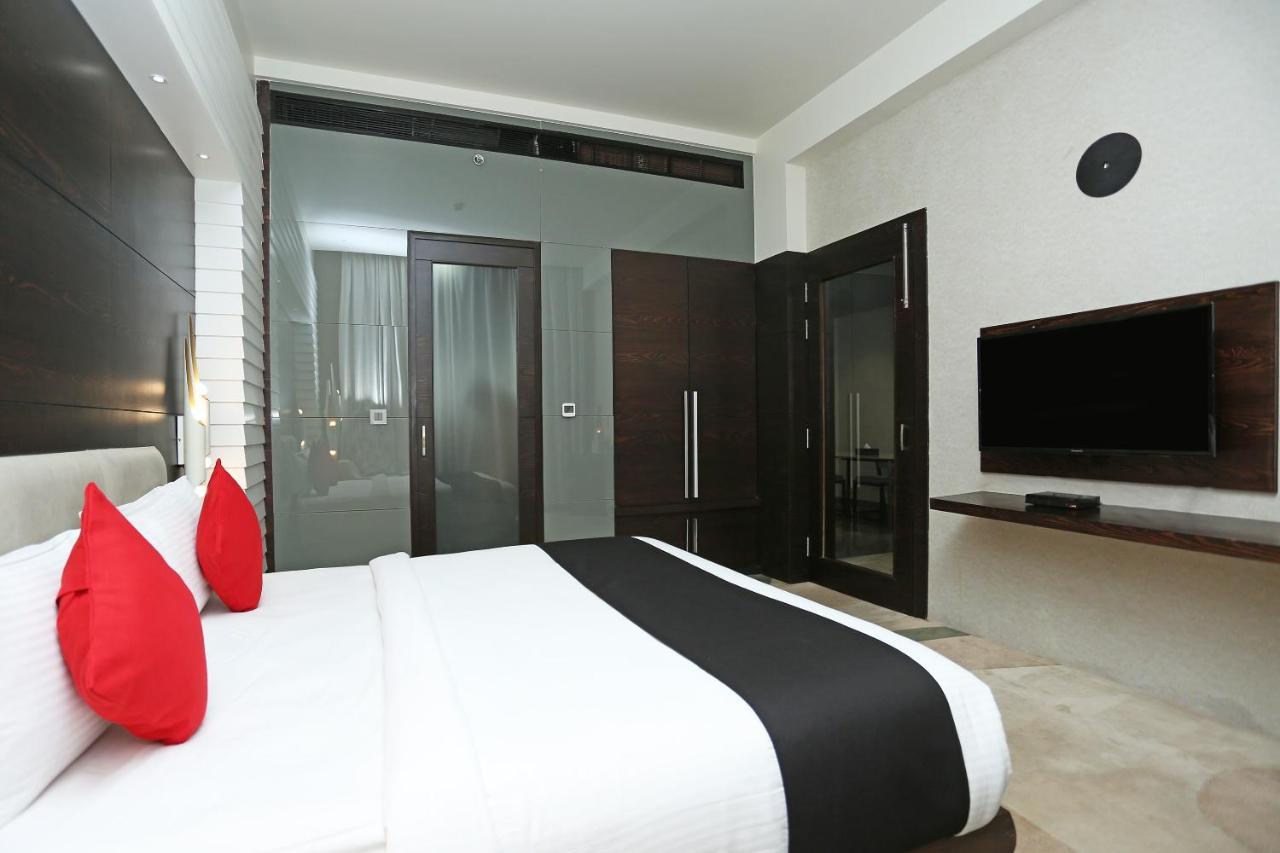 Golden Blossom Imperial Resorts Лакхнау Экстерьер фото